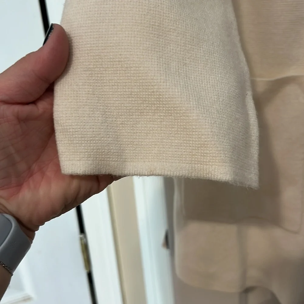 J.Crew 365 sweater jacket. Off white color. 3/4 sleeves. Sz M - Picture 6 of 9